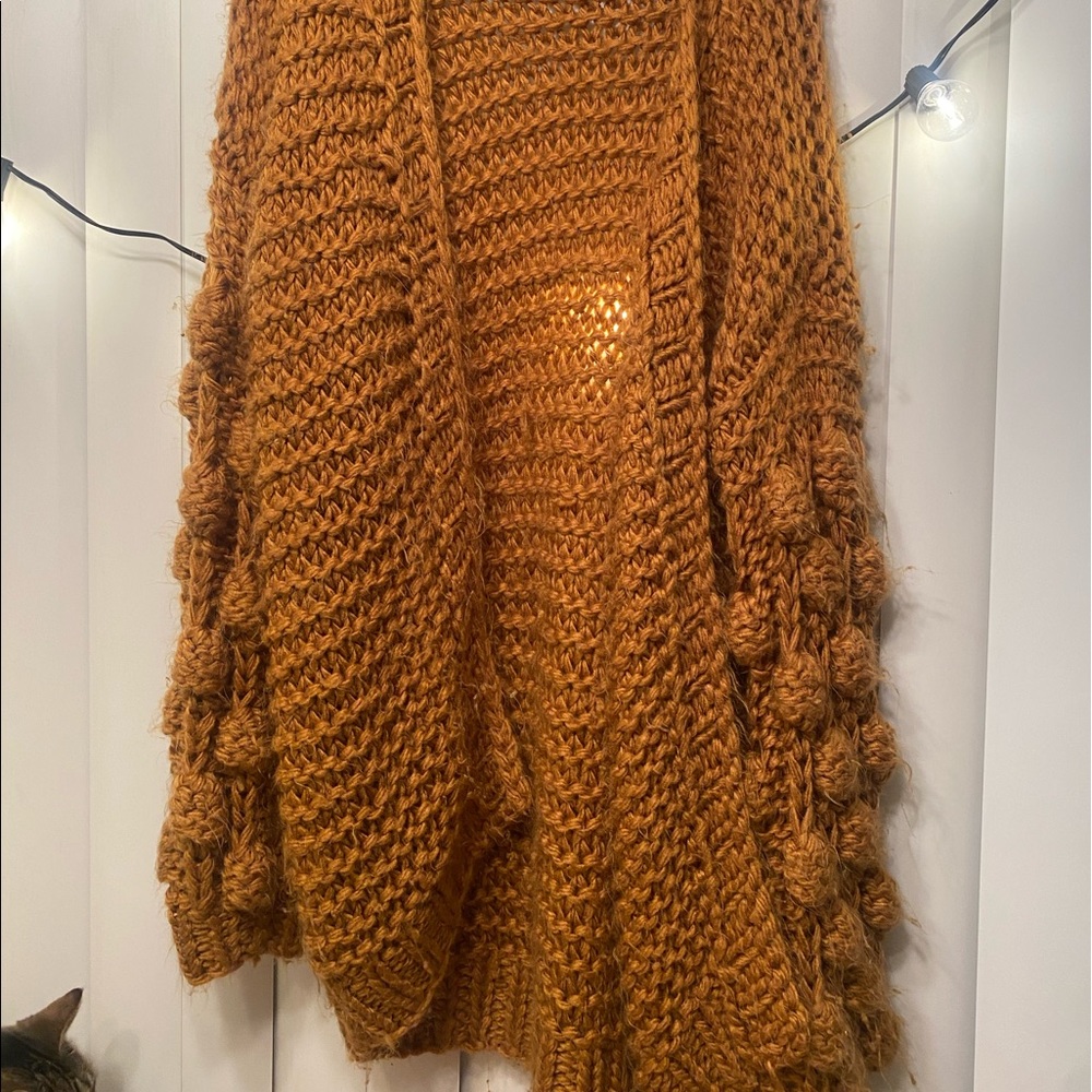 💥 CHUNKY POM SWEATER 💥